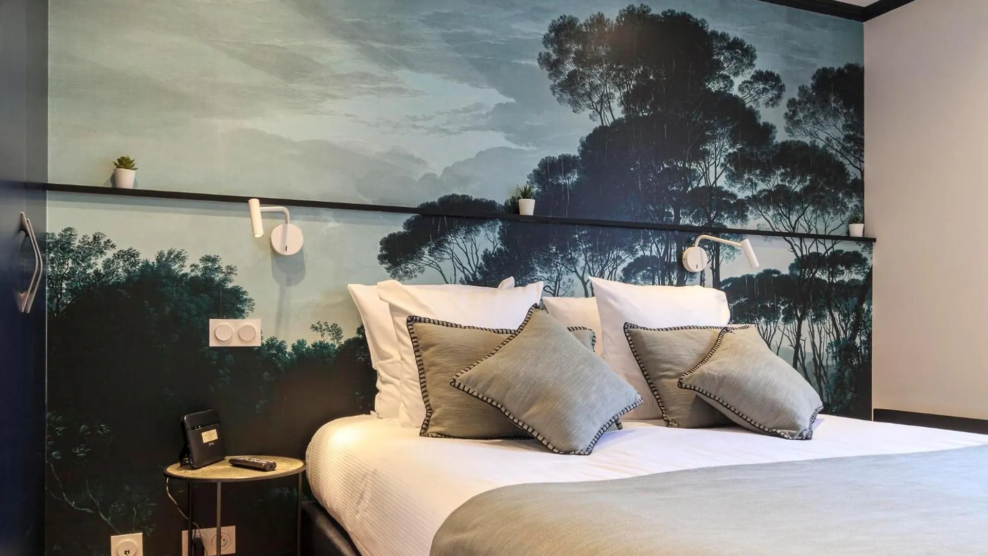 ***  Best Western Les Bains Hotel et SPA Perros-Guirec France