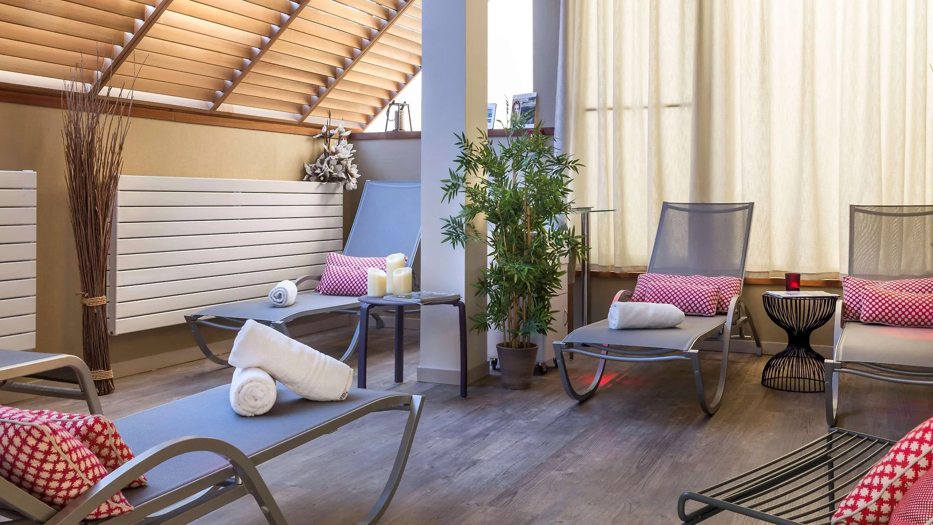 Best Western Les Bains Hotel Et Spa Perros-Guirec