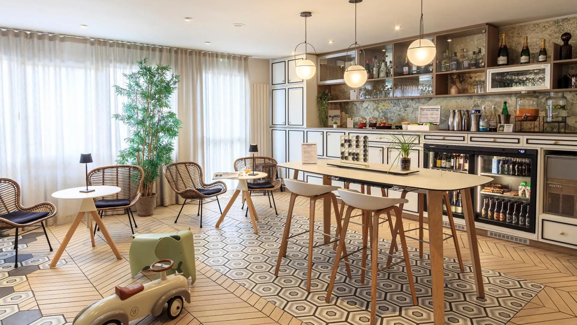 Best Western Les Bains Hotel Et Spa Perros-Guirec