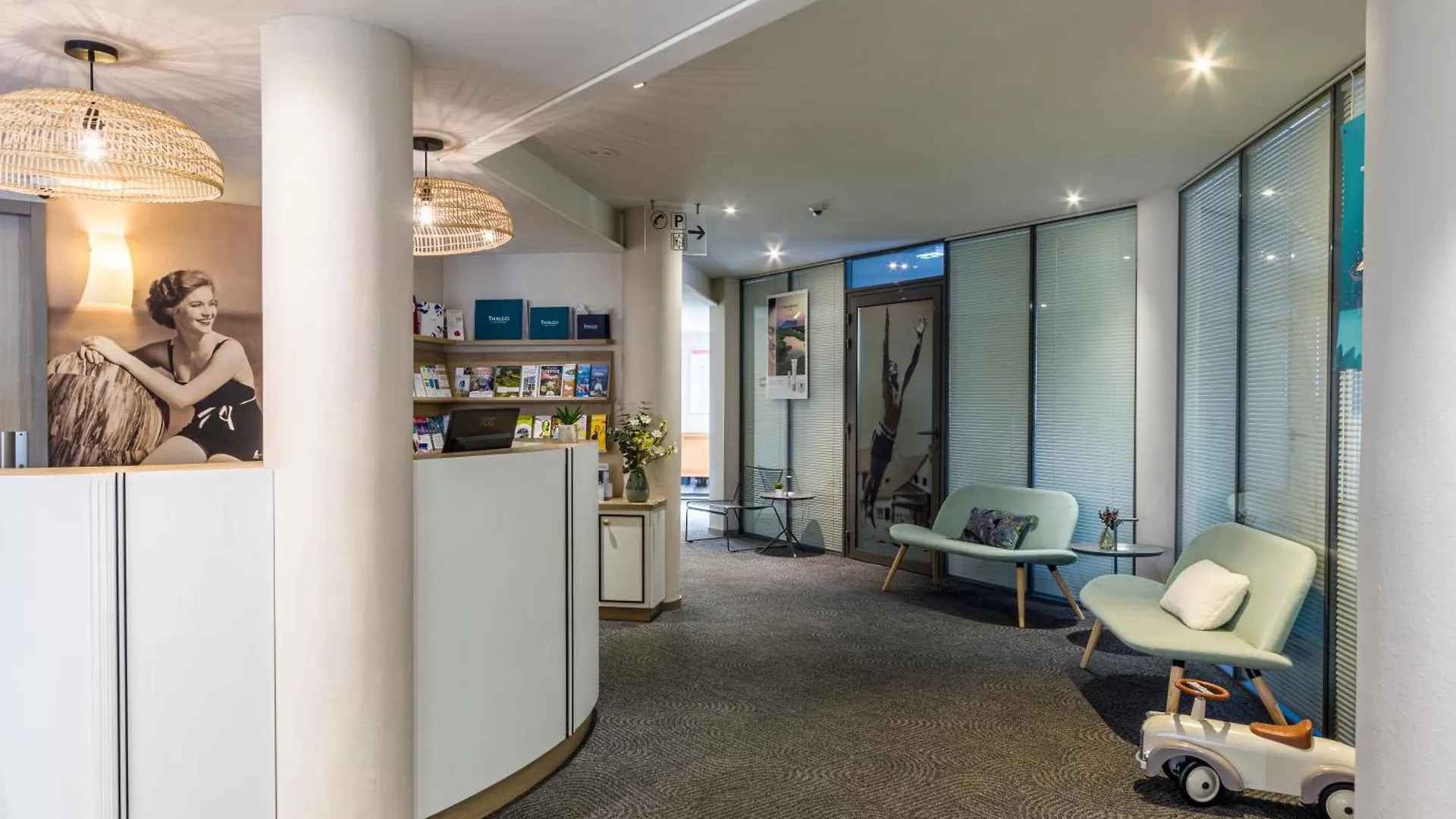 Best Western Les Bains Hotel Et Spa Perros-Guirec 3*,