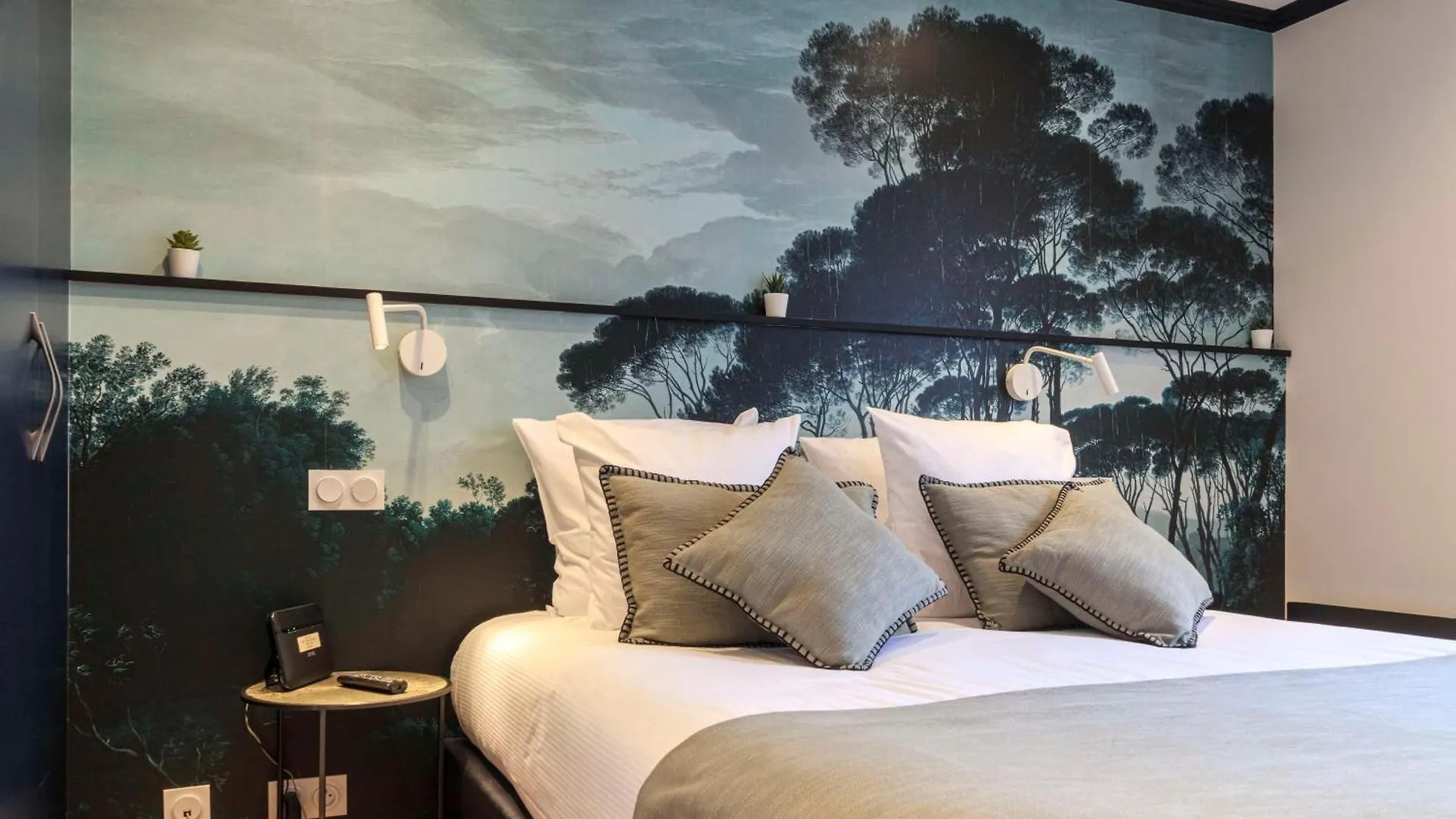 ***  Best Western Les Bains Hotel Et Spa Perros-Guirec France
