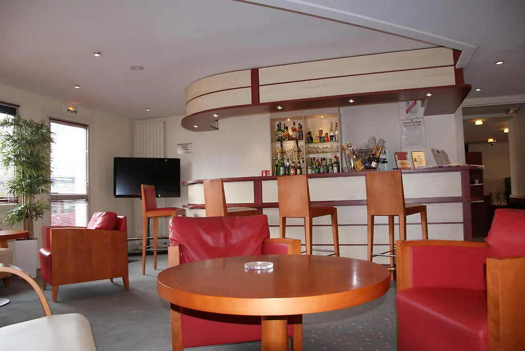 Best Western Les Bains Hotel Et Spa Perros-Guirec 3*,  France